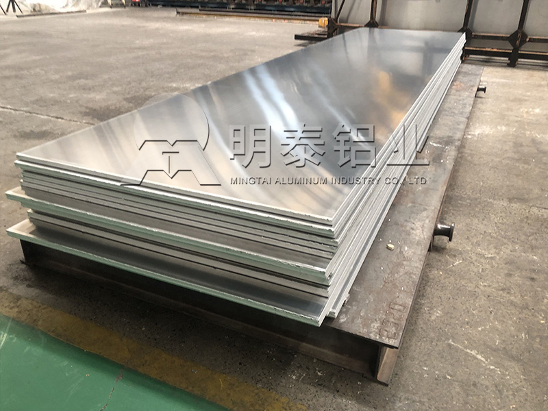 货车车厢板用5083铝板既轻便又安全-铝板价格咨询明泰铝业