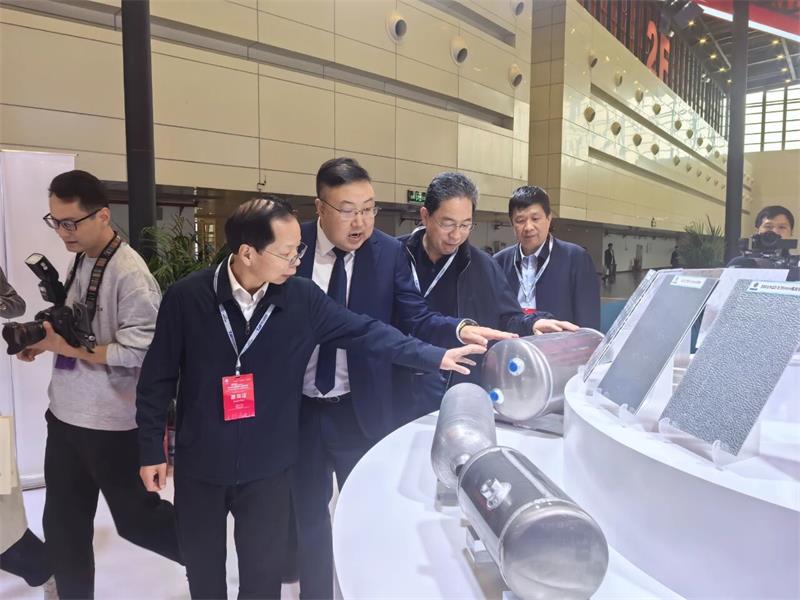 明泰铝业闪耀第三届中原(郑州)国际铝工业展览会