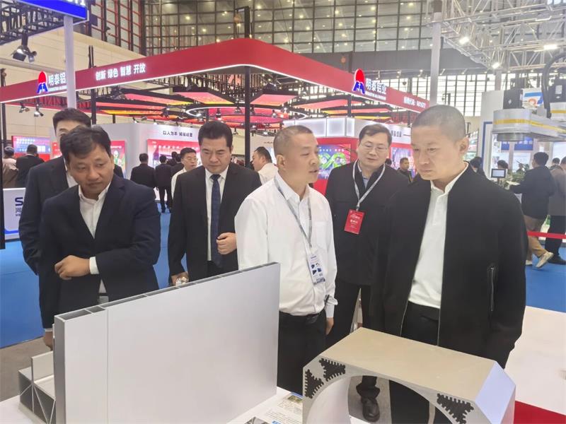 明泰铝业闪耀第三届中原(郑州)国际铝工业展览会